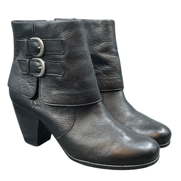 BOC Born Ankle Bootie 9 Black Side Zip Buckle Classic Capsule Western Goth Biker - Picture 1 of 15